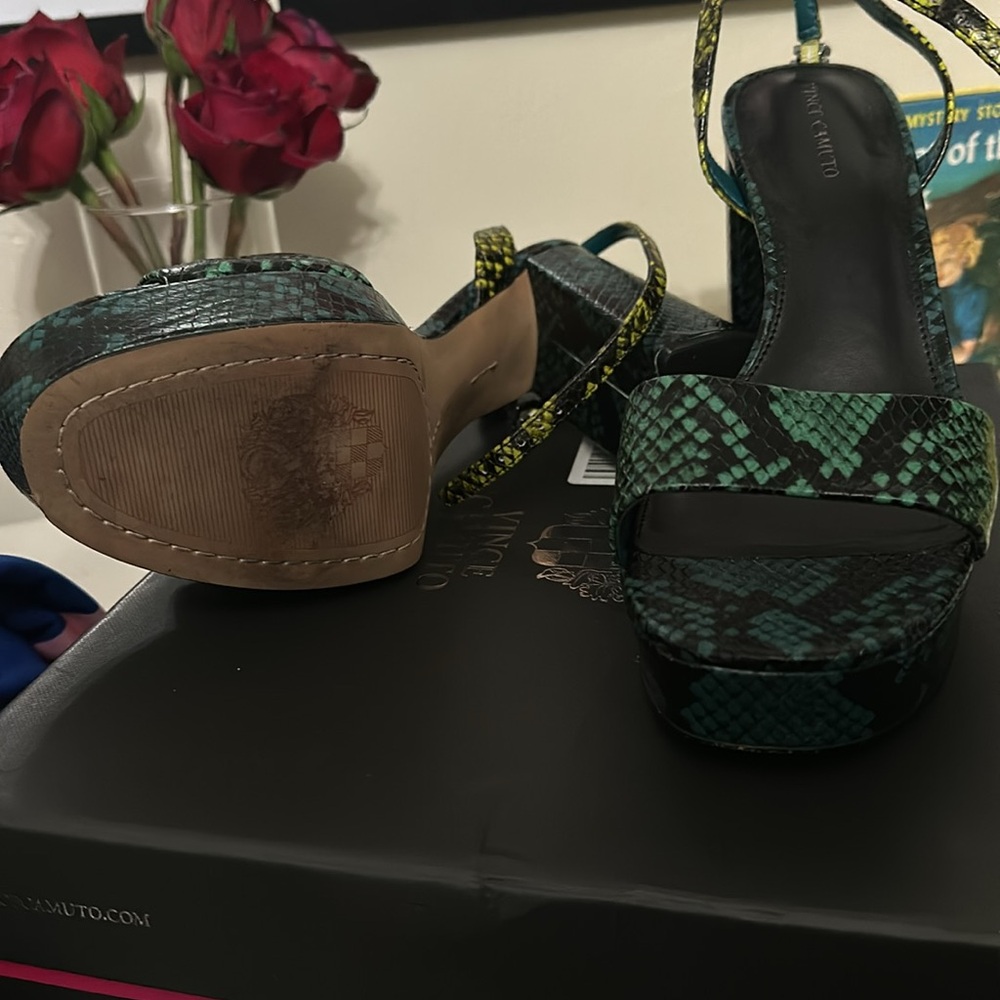 Vince Camuto Pendry Ankle Strap Platform Sandal Ocean Size 10 - Picture 8 of 9